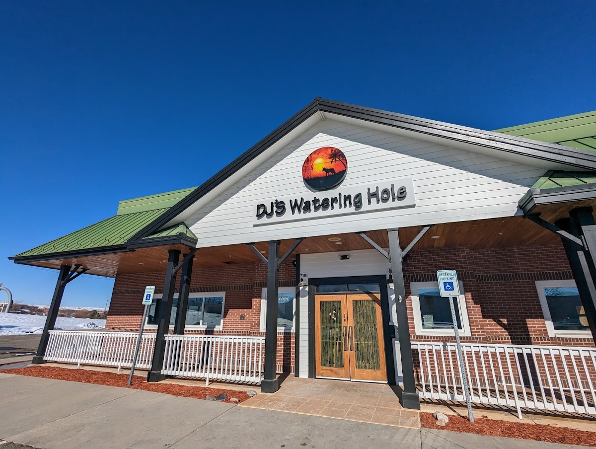 Dj's Watering Hole